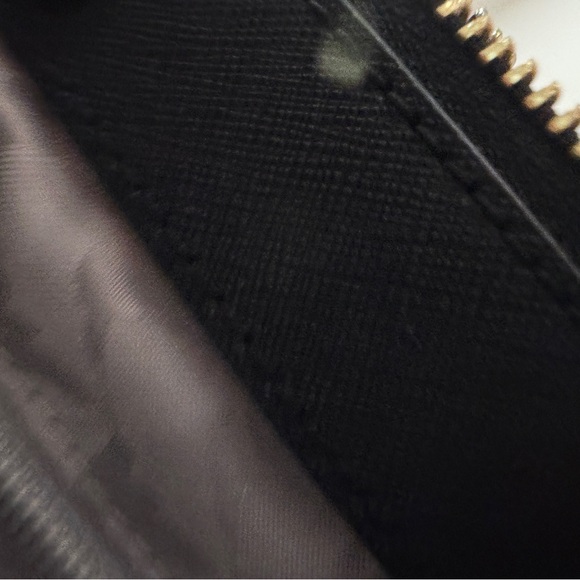 Lo & Sons Pearl Crossbody in Black - Picture 8 of 16